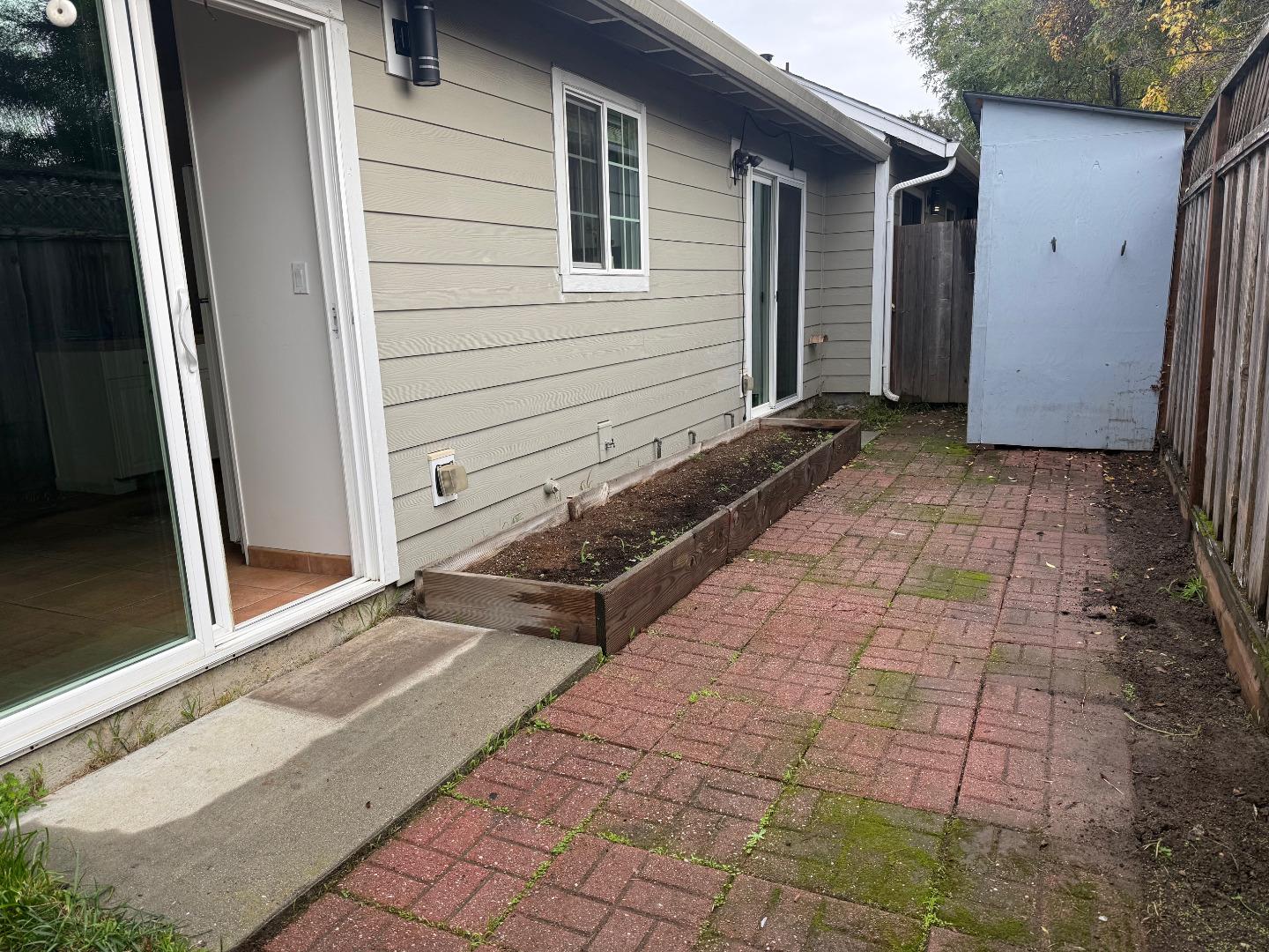 Detail Gallery Image 12 of 15 For 3332 Mission Dr, Santa Cruz,  CA 95065 - 2 Beds | 1 Baths