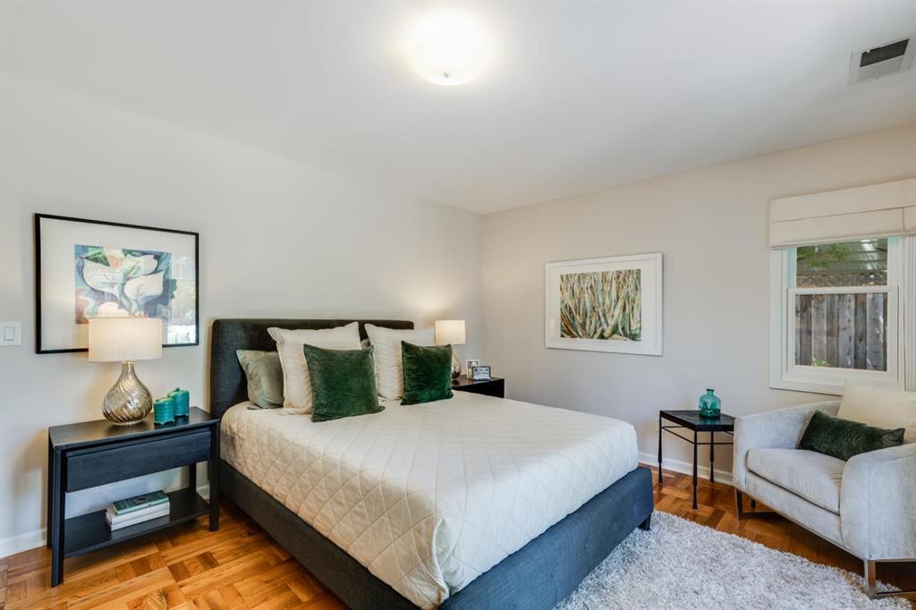 Detail Gallery Image 14 of 28 For 831 Bruce Dr, Palo Alto,  CA 94303 - 3 Beds | 2 Baths