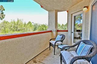 Detail Gallery Image 12 of 14 For 6971 Dublin Meadows St #F,  Dublin,  CA 94568 - 2 Beds | 2 Baths