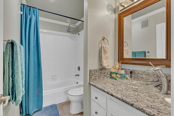 Detail Gallery Image 15 of 29 For 6971 Dublin Meadows St #F,  Dublin,  CA 94568 - 2 Beds | 2 Baths