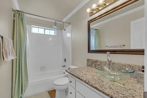 Detail Gallery Image 21 of 29 For 6971 Dublin Meadows St #F,  Dublin,  CA 94568 - 2 Beds | 2 Baths