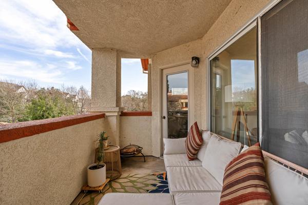 Detail Gallery Image 22 of 29 For 6971 Dublin Meadows St #F,  Dublin,  CA 94568 - 2 Beds | 2 Baths