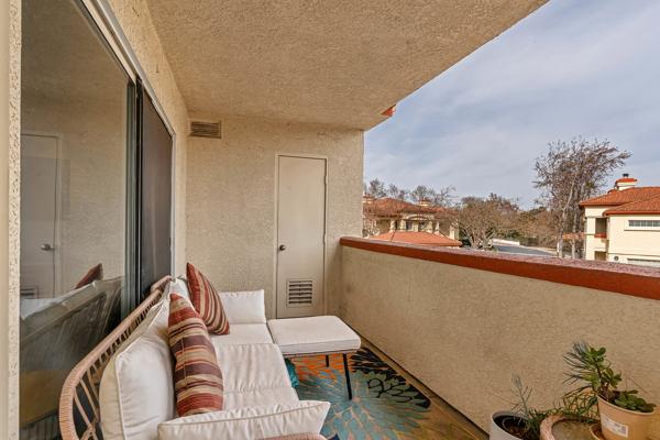 Detail Gallery Image 23 of 29 For 6971 Dublin Meadows St #F,  Dublin,  CA 94568 - 2 Beds | 2 Baths