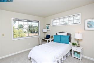Detail Gallery Image 6 of 14 For 6971 Dublin Meadows St #F,  Dublin,  CA 94568 - 2 Beds | 2 Baths