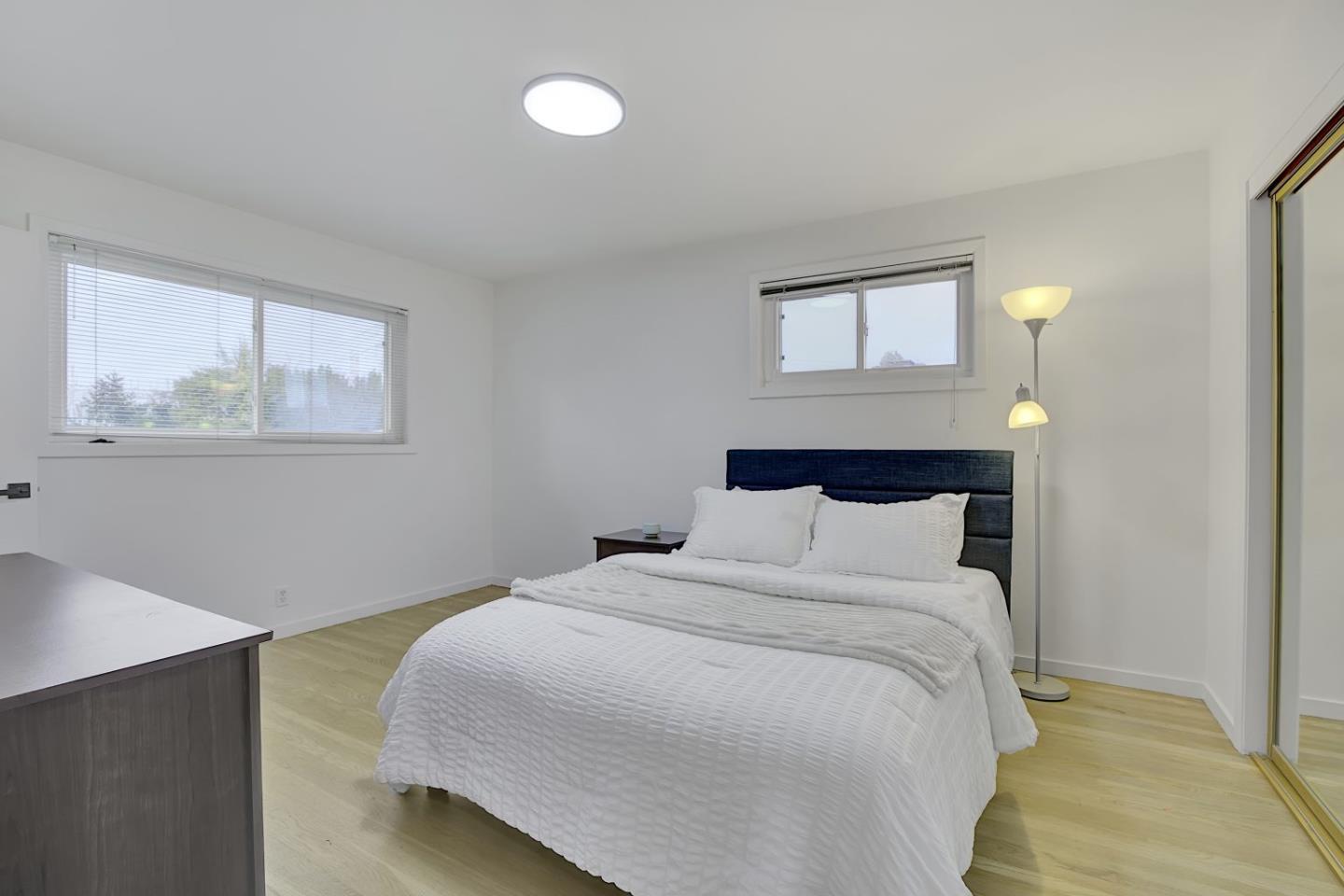 Detail Gallery Image 19 of 37 For 1605 Trollman Ave, San Mateo,  CA 94401 - 4 Beds | 2/1 Baths