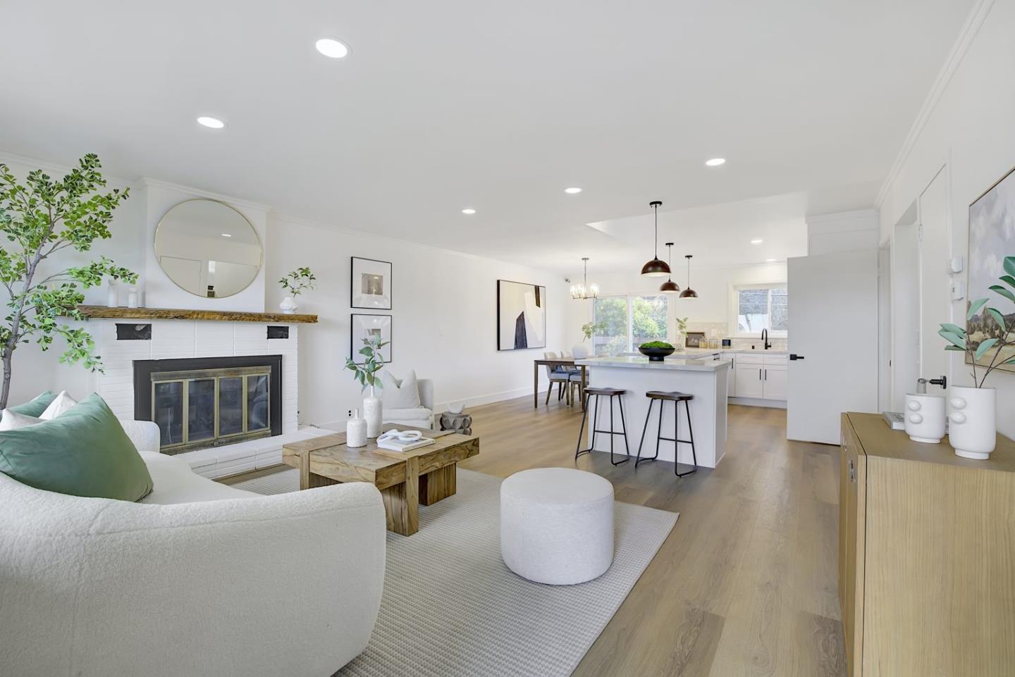 Detail Gallery Image 3 of 37 For 1605 Trollman Ave, San Mateo,  CA 94401 - 4 Beds | 2/1 Baths