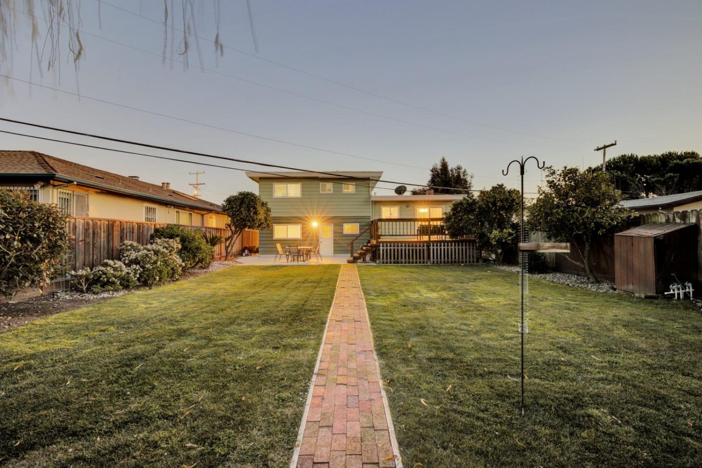 Detail Gallery Image 32 of 37 For 1605 Trollman Ave, San Mateo,  CA 94401 - 4 Beds | 2/1 Baths