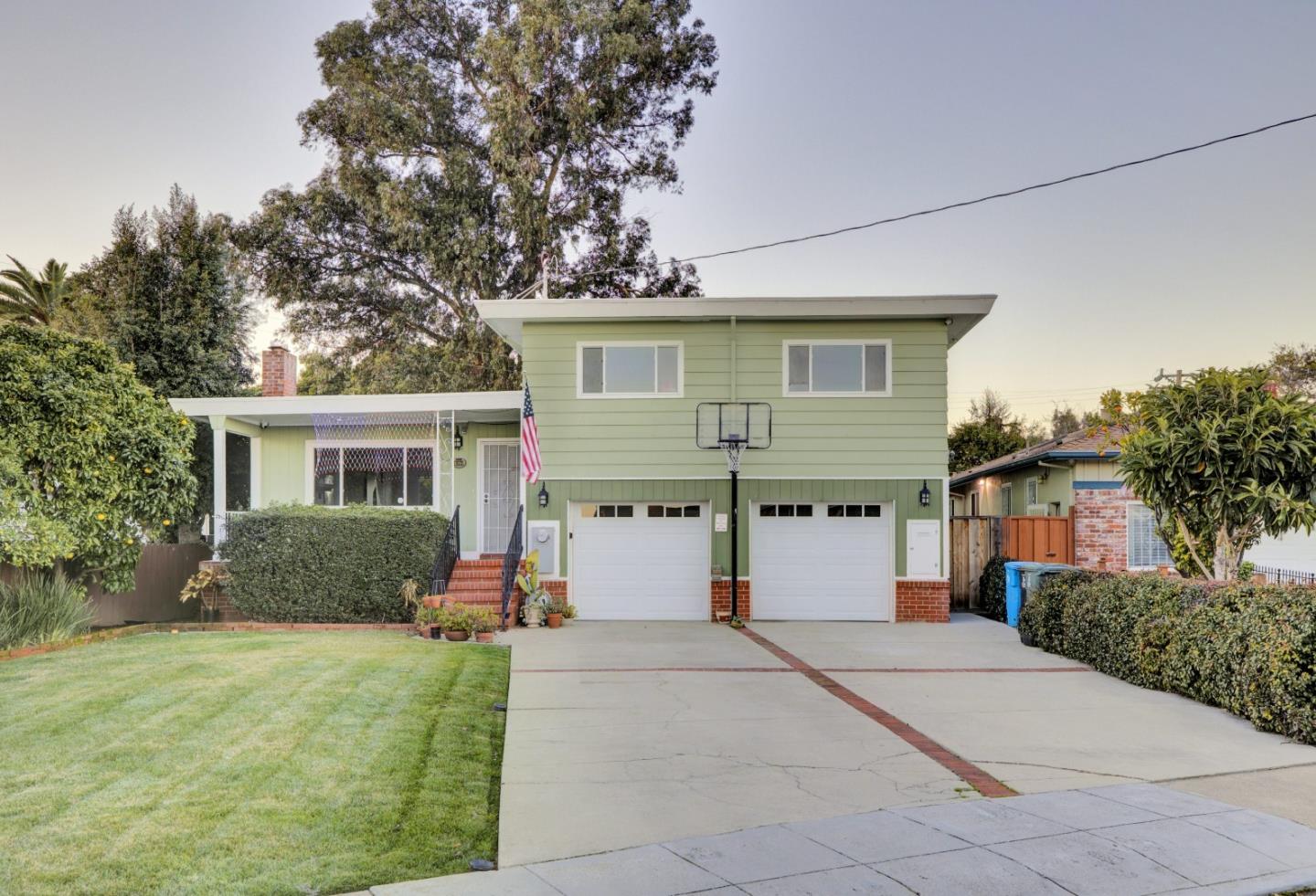 Detail Gallery Image 38 of 44 For 1605 Trollman Ave, San Mateo,  CA 94401 - 4 Beds | 2/1 Baths