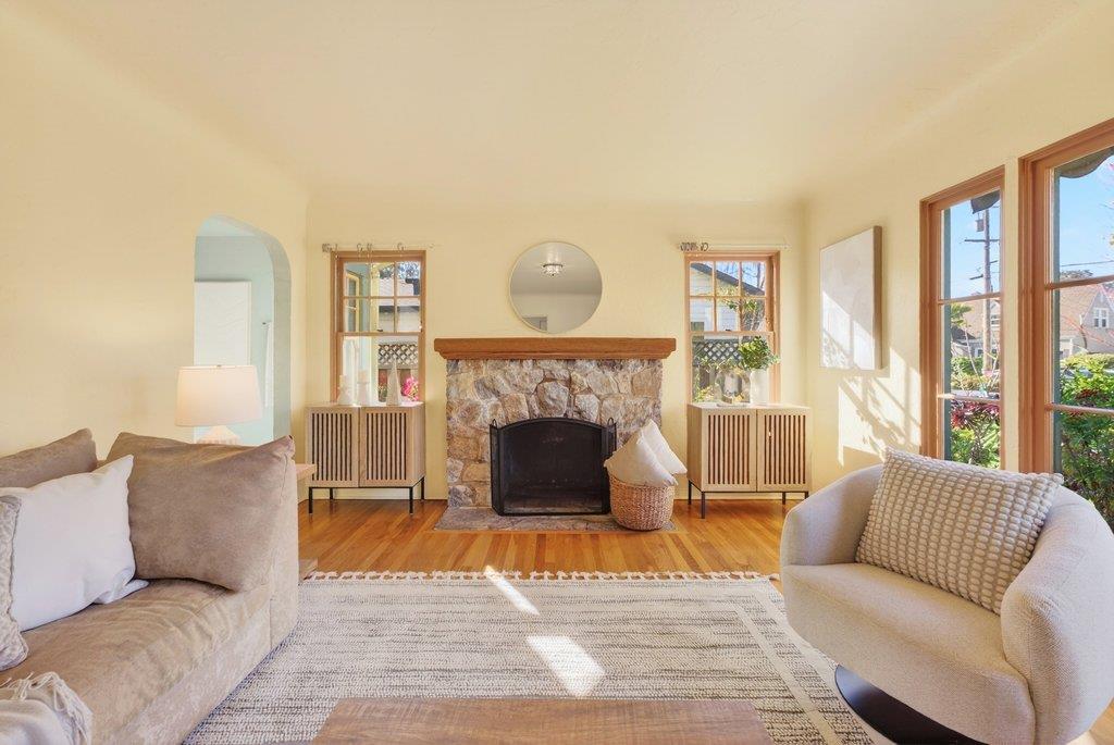 Detail Gallery Image 6 of 48 For 336 Dakota Ave, Santa Cruz,  CA 95060 - 2 Beds | 1 Baths