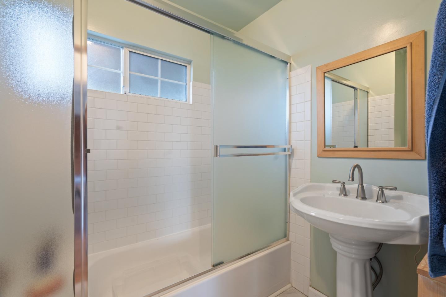 Detail Gallery Image 8 of 12 For 1223 Funston Ave, Pacific Grove,  CA 93950 - 3 Beds | 2 Baths