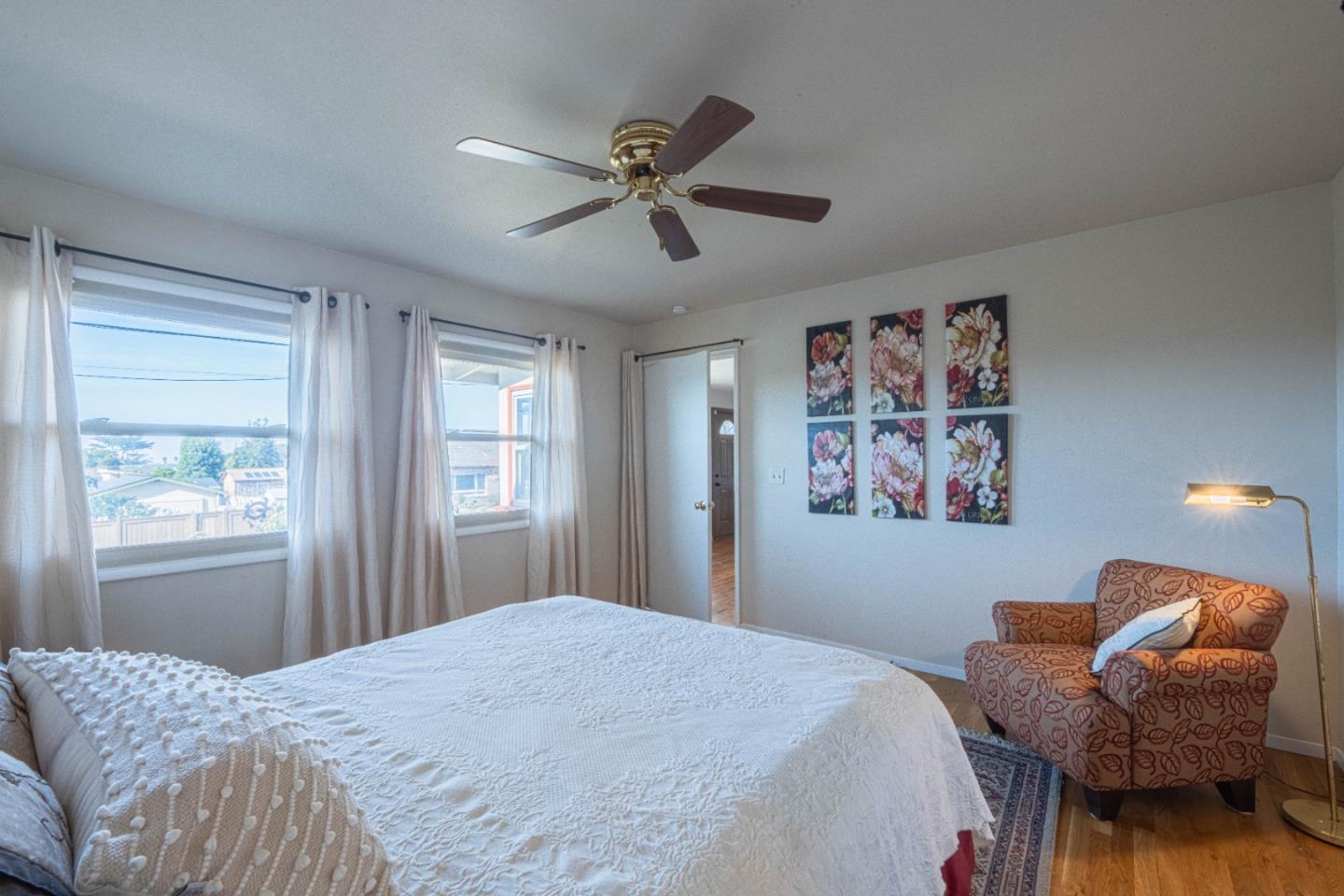 Detail Gallery Image 12 of 37 For 1960 Luzern St, Seaside,  CA 93955 - 3 Beds | 2 Baths