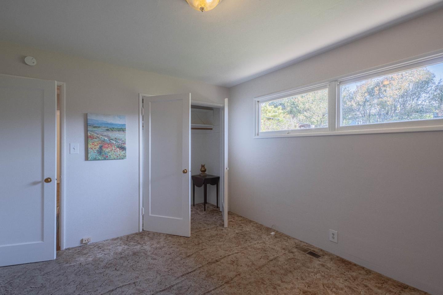 Detail Gallery Image 18 of 37 For 1960 Luzern St, Seaside,  CA 93955 - 3 Beds | 2 Baths