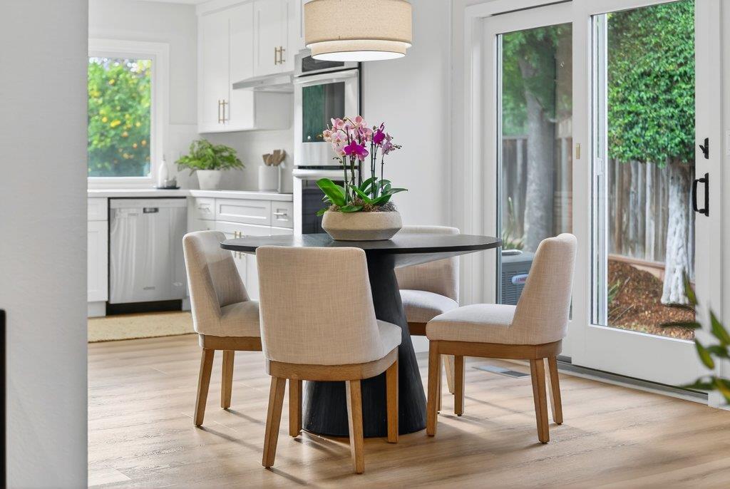 Detail Gallery Image 13 of 36 For 21084 Marcy Ct, Cupertino,  CA 95014 - 4 Beds | 2/1 Baths