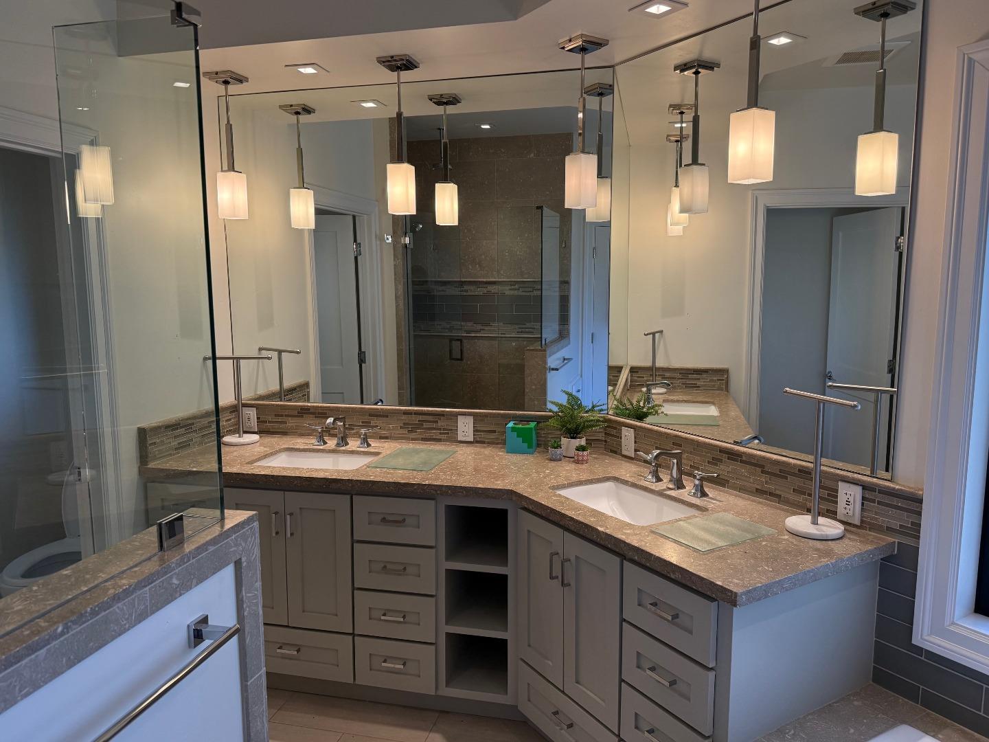 Detail Gallery Image 6 of 7 For 10 Fred Ct, Scotts Valley,  CA 95066 - 3 Beds | 2/1 Baths