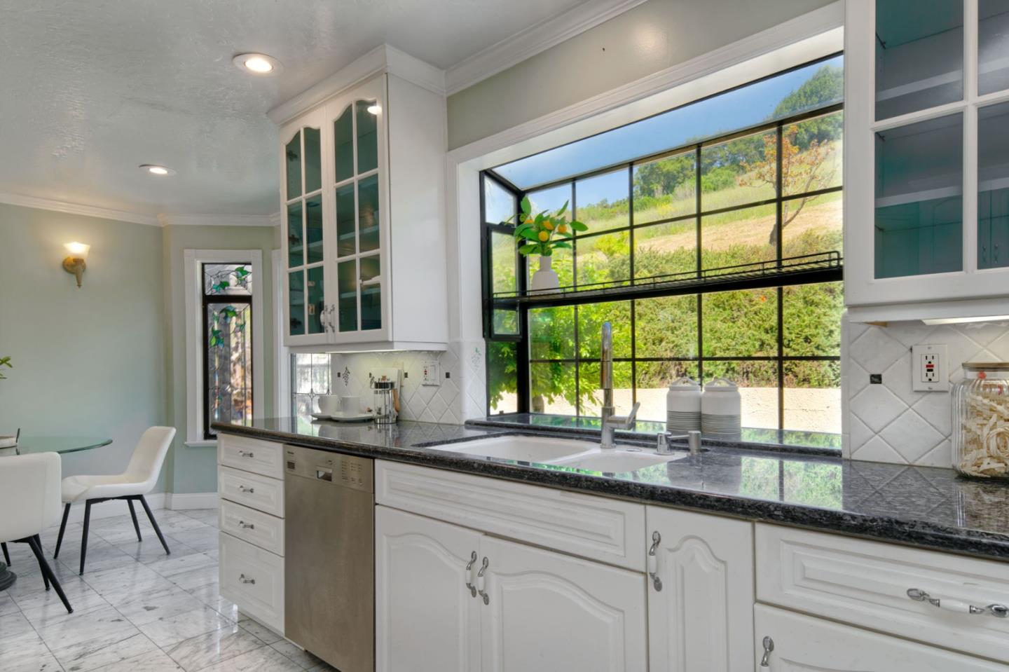 Detail Gallery Image 21 of 46 For 7790 Lost View Rd, San Jose,  CA 95120 - 5 Beds | 4 Baths