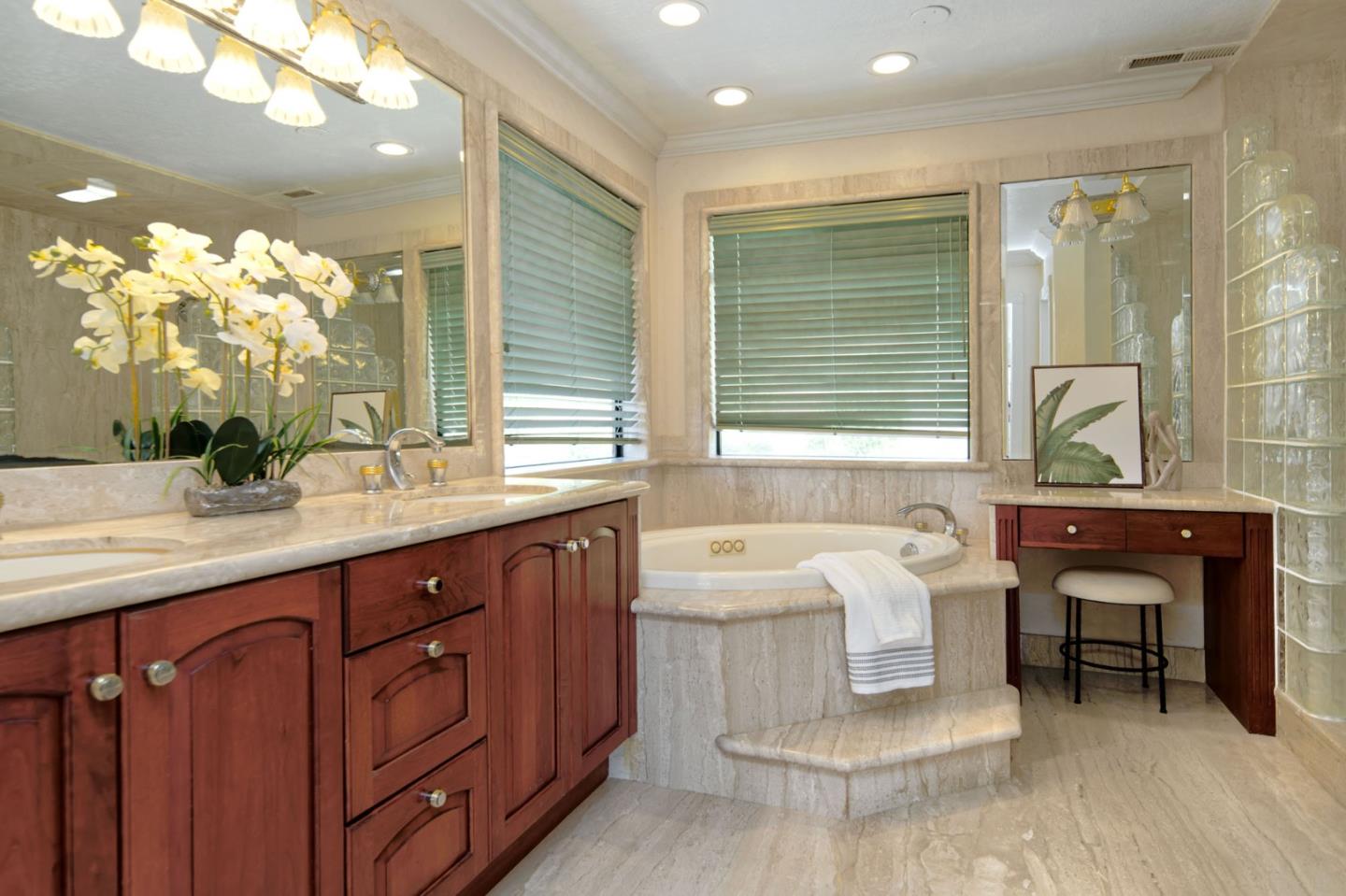 Detail Gallery Image 28 of 46 For 7790 Lost View Rd, San Jose,  CA 95120 - 5 Beds | 4 Baths