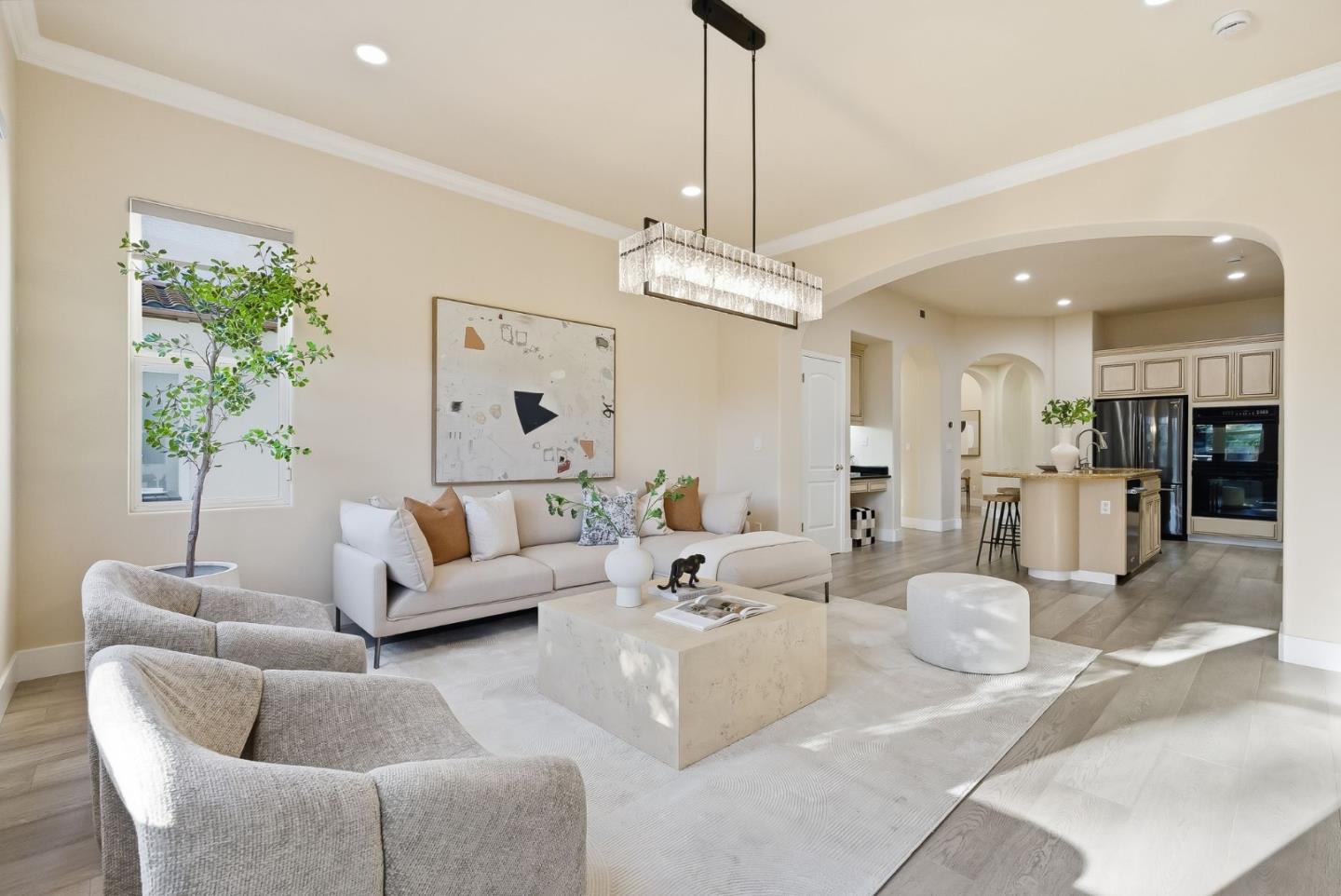 Detail Gallery Image 14 of 37 For 2631 Club Dr, Gilroy,  CA 95020 - 5 Beds | 3/1 Baths