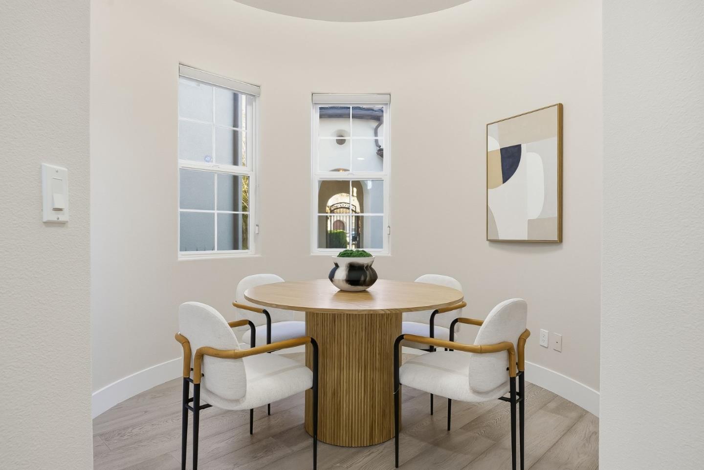 Detail Gallery Image 16 of 37 For 2631 Club Dr, Gilroy,  CA 95020 - 5 Beds | 3/1 Baths