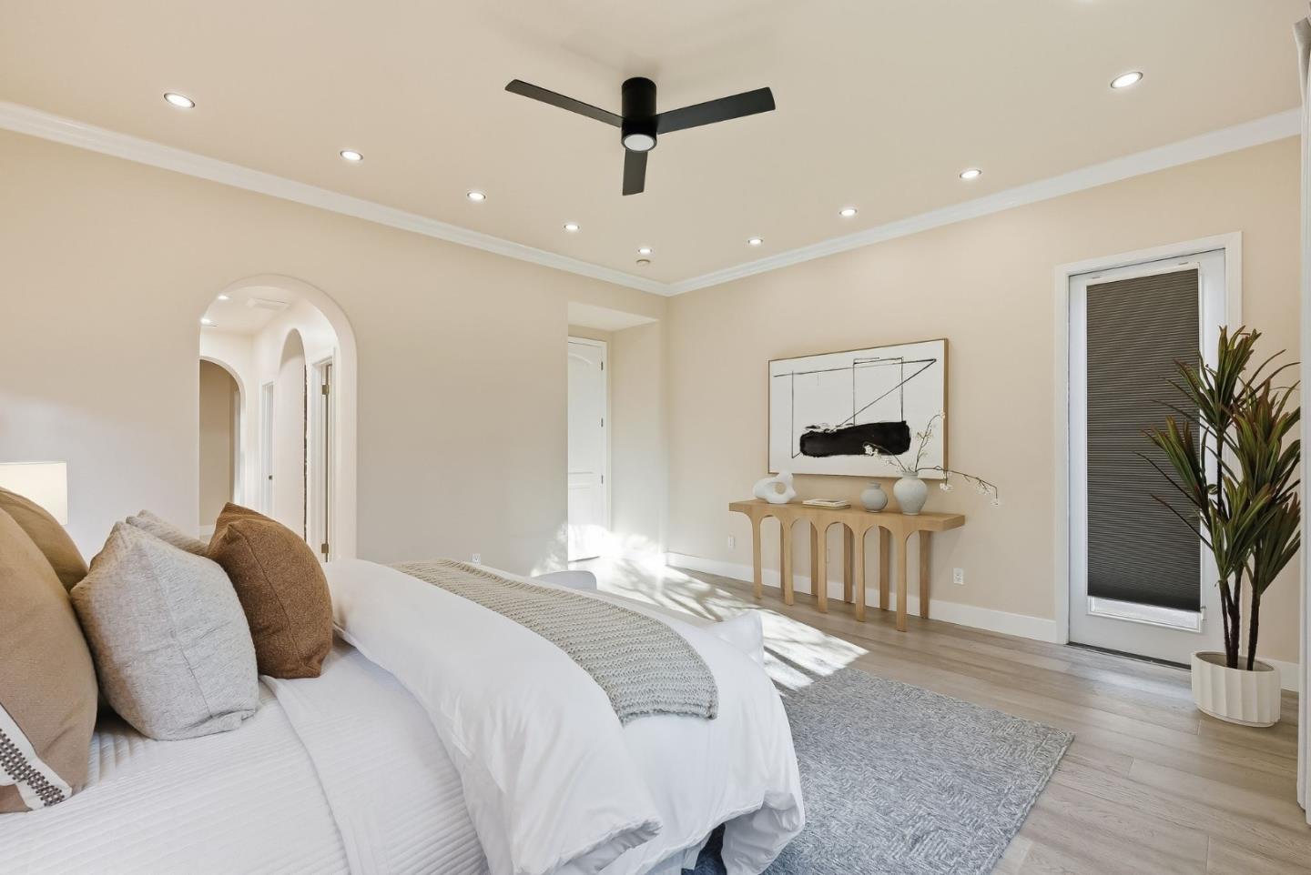 Detail Gallery Image 18 of 37 For 2631 Club Dr, Gilroy,  CA 95020 - 5 Beds | 3/1 Baths