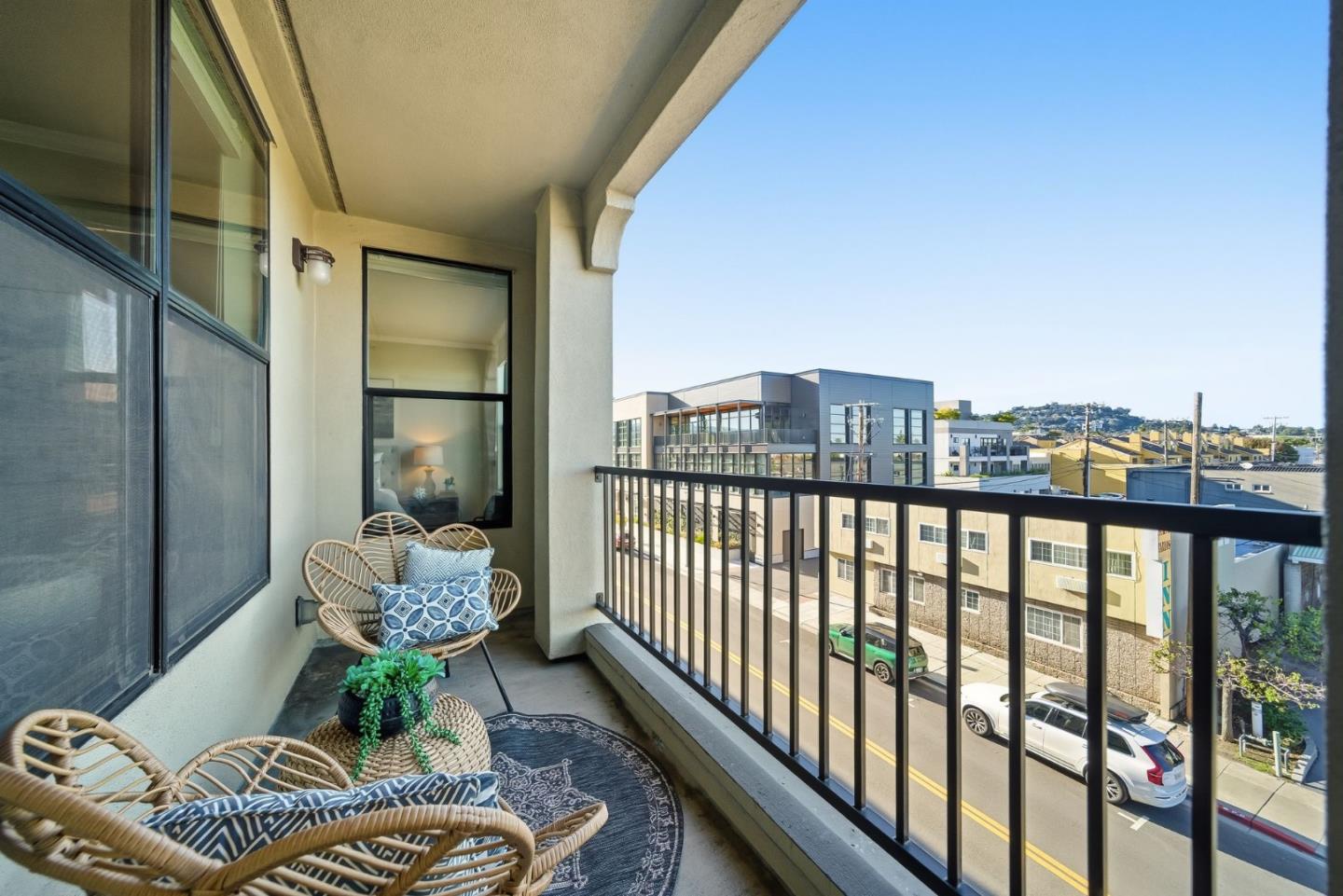 Detail Gallery Image 21 of 32 For 1001 Laurel St #317,  San Carlos,  CA 94070 - 2 Beds | 2 Baths