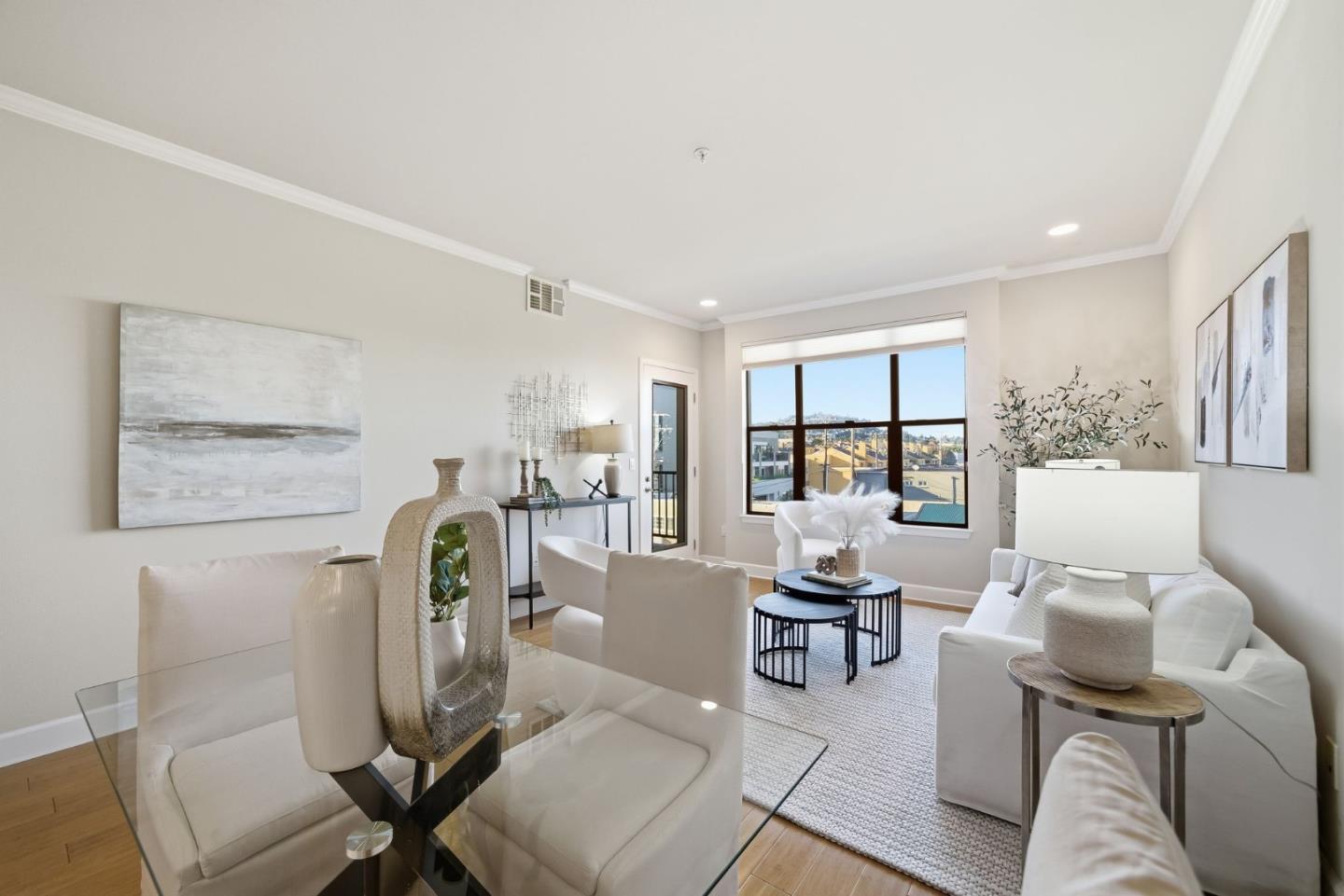 Detail Gallery Image 4 of 32 For 1001 Laurel St #317,  San Carlos,  CA 94070 - 2 Beds | 2 Baths