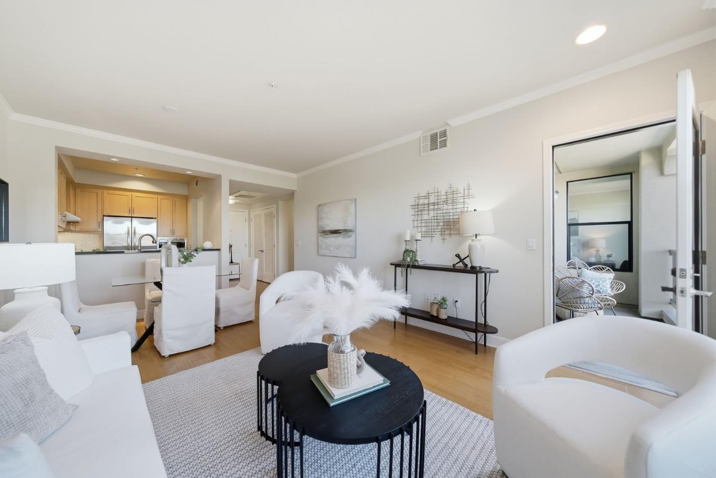 Detail Gallery Image 5 of 32 For 1001 Laurel St #317,  San Carlos,  CA 94070 - 2 Beds | 2 Baths