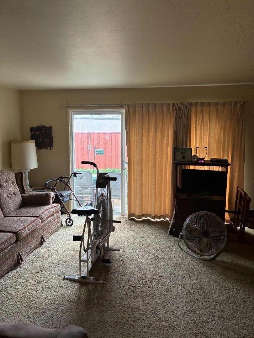 Detail Gallery Image 6 of 6 For 2367 Donner Pl, Santa Clara,  CA 95050 - 4 Beds | 2 Baths