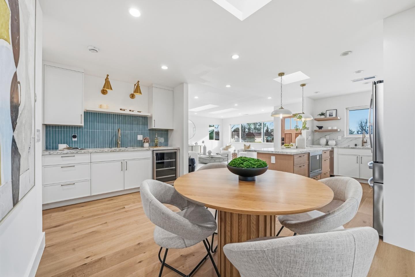 Detail Gallery Image 13 of 41 For 797 Fife Way, Sunnyvale,  CA 94087 - 3 Beds | 2 Baths