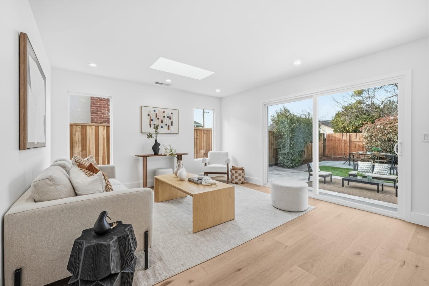 Detail Gallery Image 16 of 41 For 797 Fife Way, Sunnyvale,  CA 94087 - 3 Beds | 2 Baths