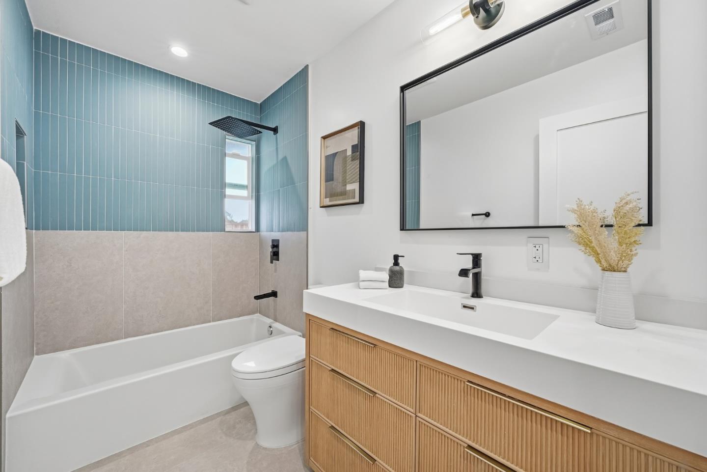 Detail Gallery Image 21 of 41 For 797 Fife Way, Sunnyvale,  CA 94087 - 3 Beds | 2 Baths