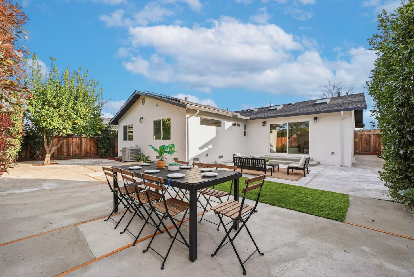 Detail Gallery Image 37 of 41 For 797 Fife Way, Sunnyvale,  CA 94087 - 3 Beds | 2 Baths