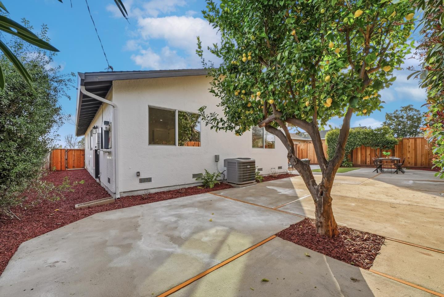 Detail Gallery Image 39 of 41 For 797 Fife Way, Sunnyvale,  CA 94087 - 3 Beds | 2 Baths