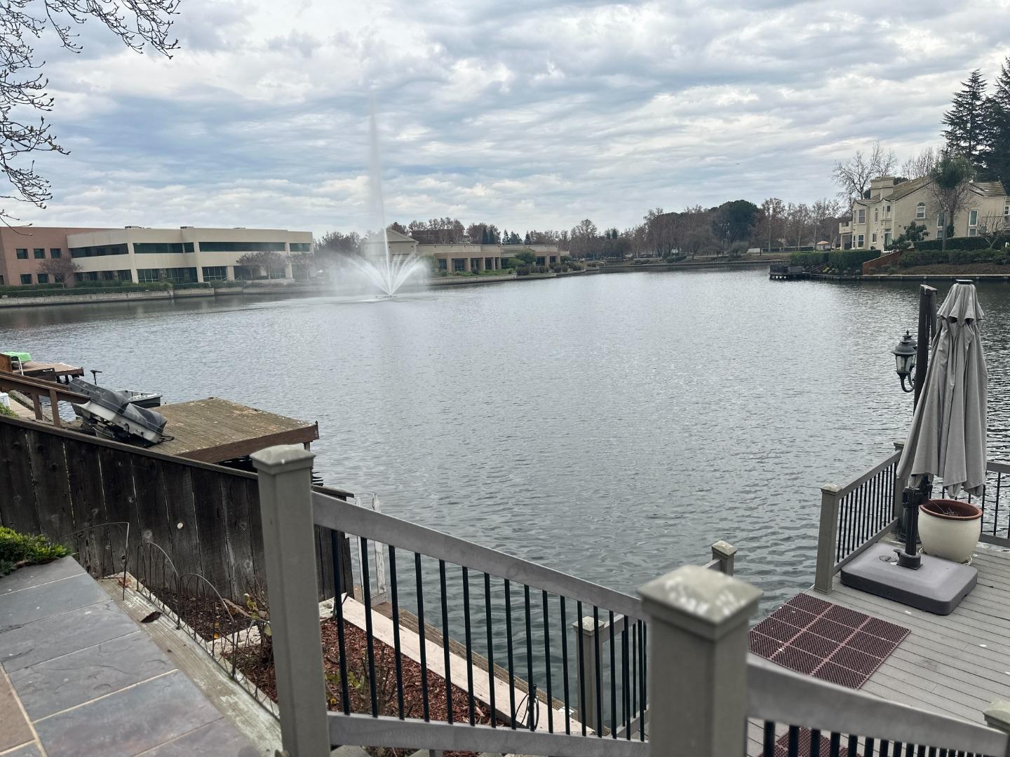 Detail Gallery Image 10 of 53 For 4824 Longcove Dr, Stockton,  CA 95219 - 4 Beds | 3/1 Baths