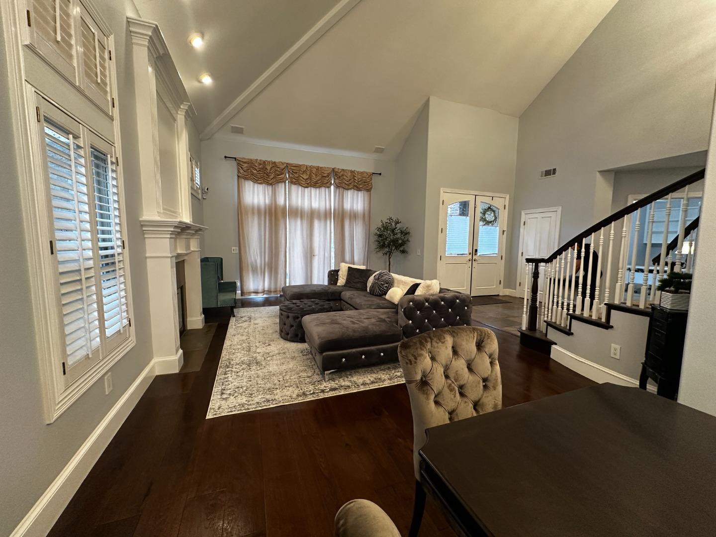 Detail Gallery Image 34 of 53 For 4824 Longcove Dr, Stockton,  CA 95219 - 4 Beds | 3/1 Baths