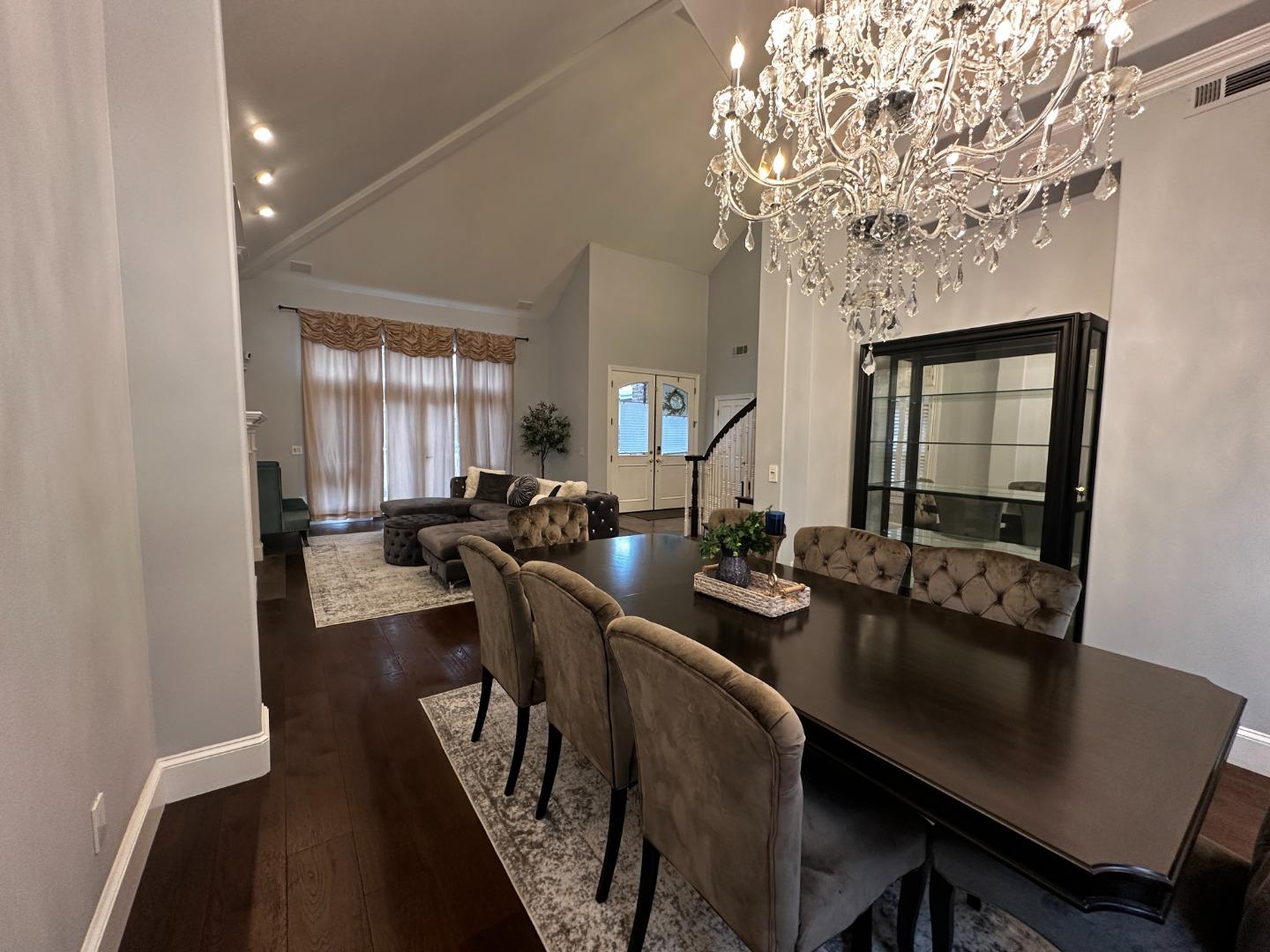 Detail Gallery Image 35 of 53 For 4824 Longcove Dr, Stockton,  CA 95219 - 4 Beds | 3/1 Baths