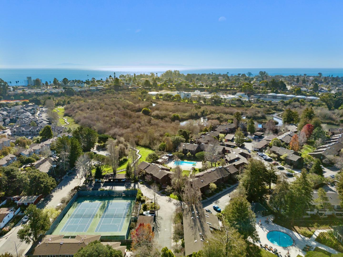 Detail Gallery Image 40 of 51 For 102 Tree Frog Ln, Santa Cruz,  CA 95060 - 2 Beds | 2 Baths