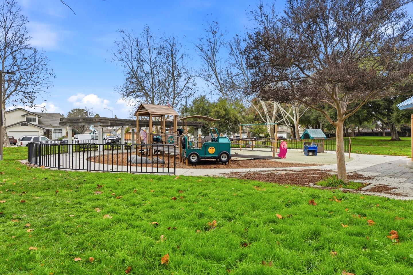 Photo #27: ML82030053 Listing: Photo #27