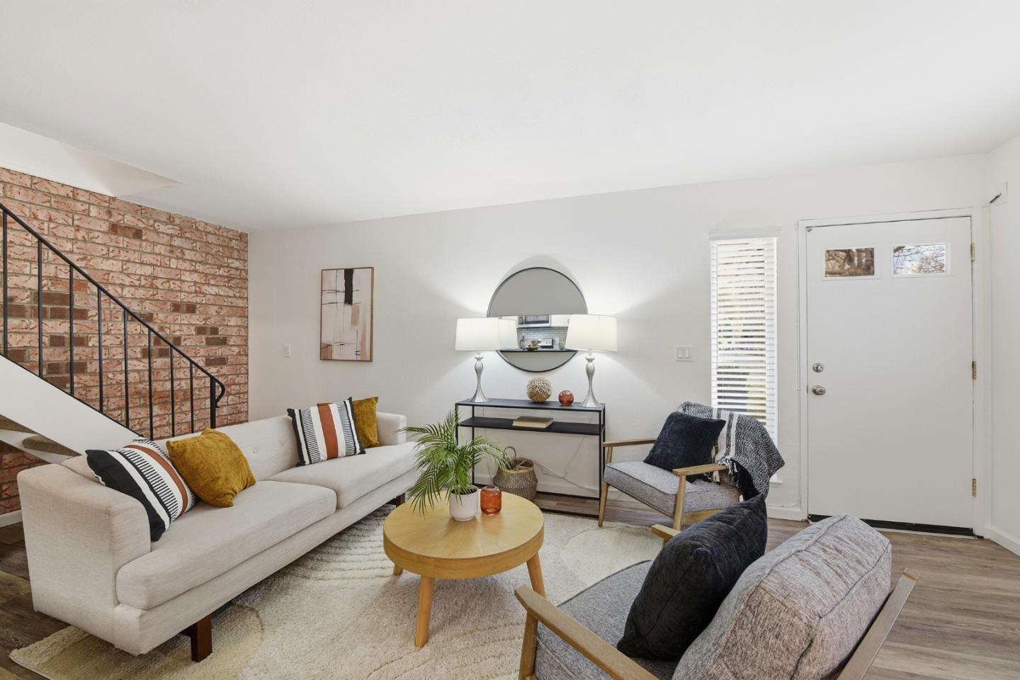 Photo #6: ML82030053 Listing: Photo #6