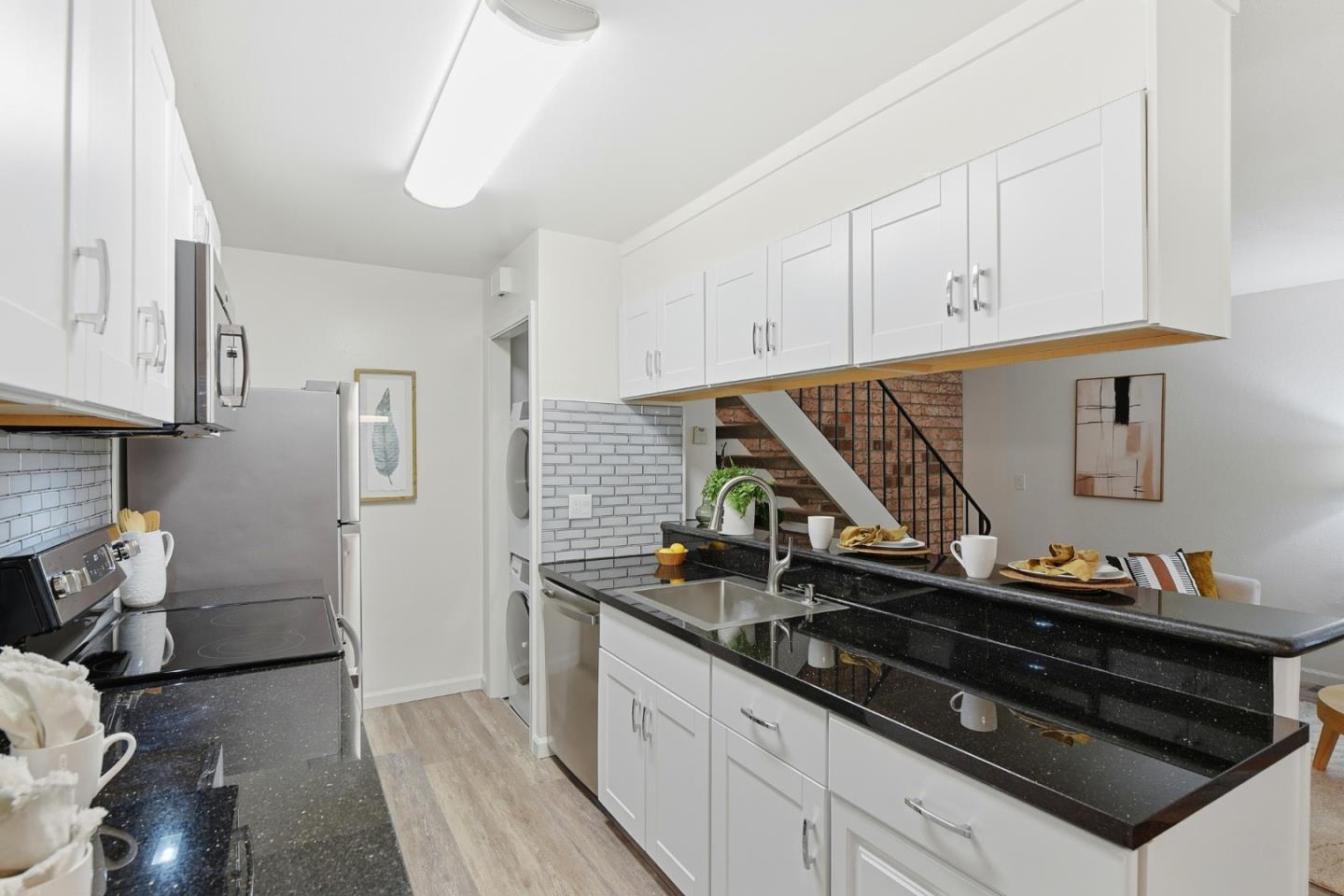 Photo #8: ML82030053 Listing: Photo #8