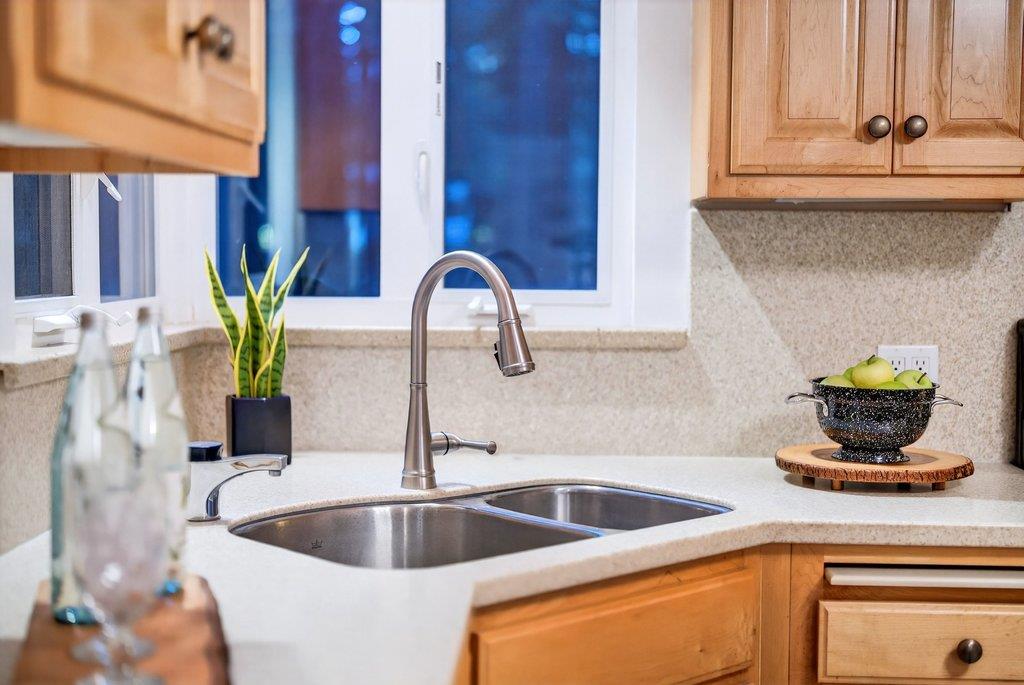 Detail Gallery Image 12 of 55 For 8472 Empire Grade, Santa Cruz,  CA 95060 - 2 Beds | 1 Baths