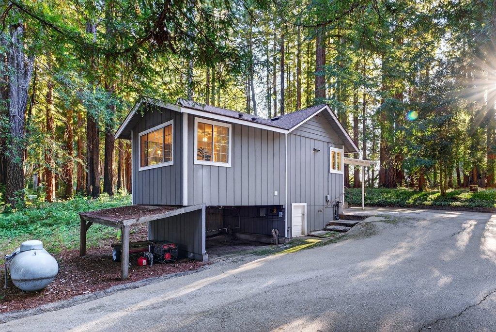 Detail Gallery Image 50 of 55 For 8472 Empire Grade, Santa Cruz,  CA 95060 - 2 Beds | 1 Baths