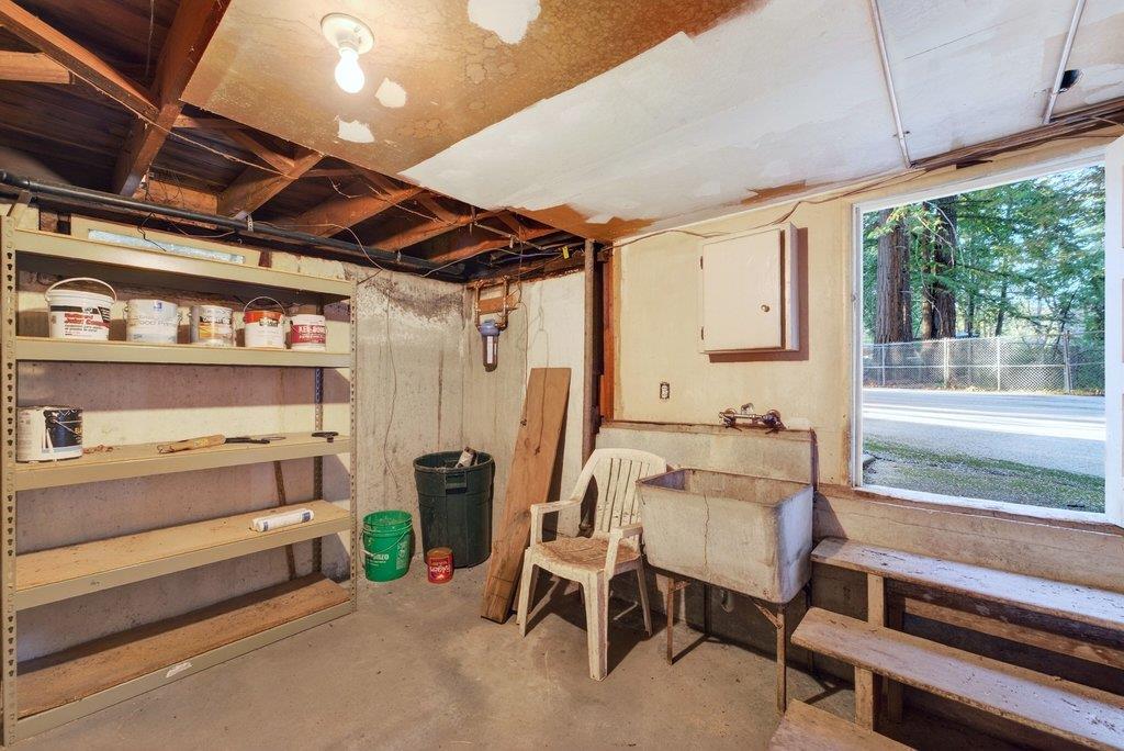 Detail Gallery Image 51 of 55 For 8472 Empire Grade, Santa Cruz,  CA 95060 - 2 Beds | 1 Baths