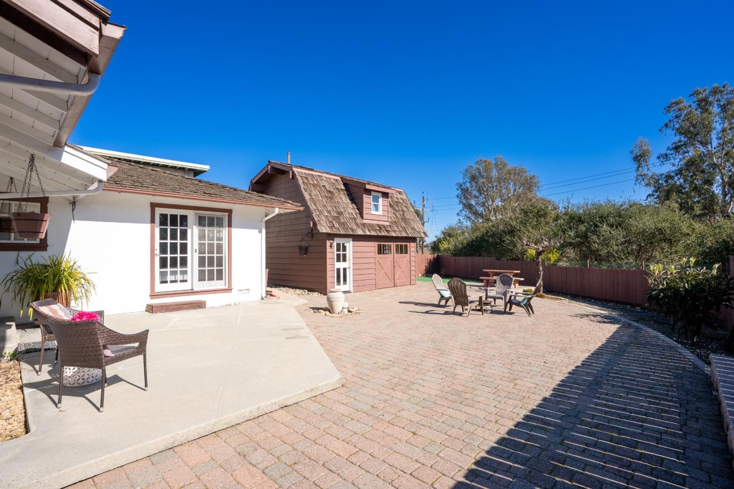 Detail Gallery Image 26 of 46 For 656 24th Ave, Santa Cruz,  CA 95062 - 2 Beds | 3 Baths