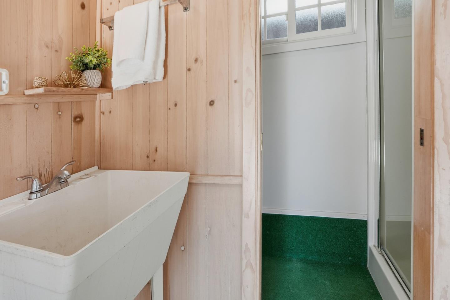 Detail Gallery Image 37 of 46 For 656 24th Ave, Santa Cruz,  CA 95062 - 2 Beds | 3 Baths