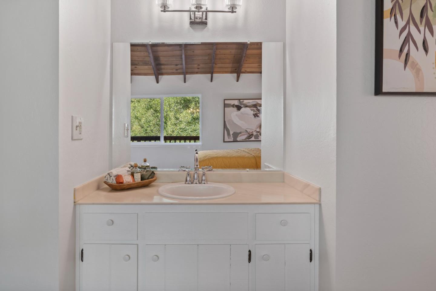 Detail Gallery Image 20 of 34 For 108 Jessie St, Santa Cruz,  CA 95060 - 3 Beds | 2 Baths