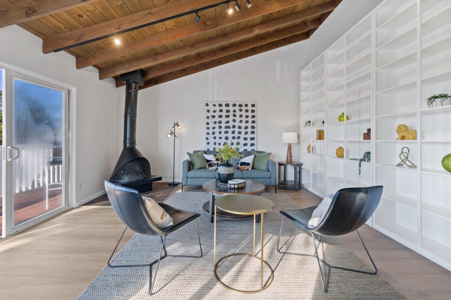 Detail Gallery Image 9 of 34 For 108 Jessie St, Santa Cruz,  CA 95060 - 3 Beds | 2 Baths