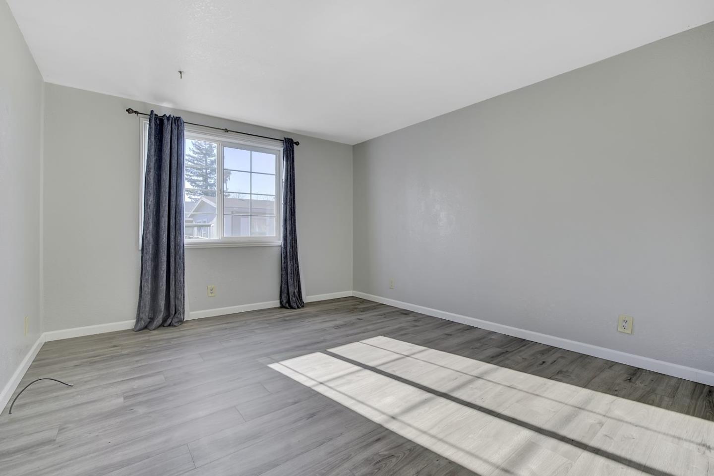 Detail Gallery Image 17 of 34 For 866 Spindrift #866,  San Jose,  CA 95134 - 3 Beds | 2 Baths