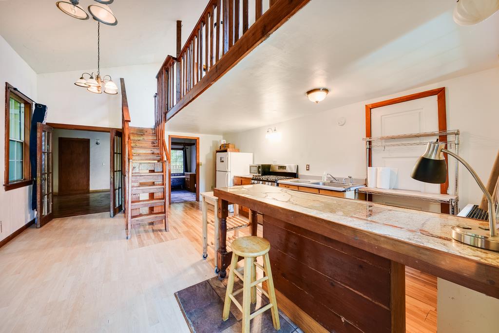 Detail Gallery Image 4 of 9 For 400 Red Hawk Ln, Aptos,  CA 95003 - 1 Beds | 1 Baths