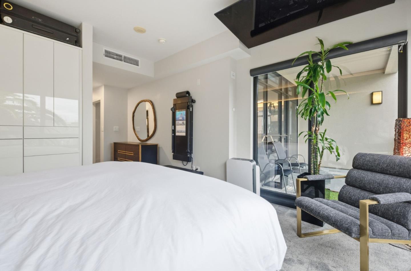 Detail Gallery Image 18 of 36 For 88 E San Fernando St #308,  San Jose,  CA 95113 - 3 Beds | 2/1 Baths