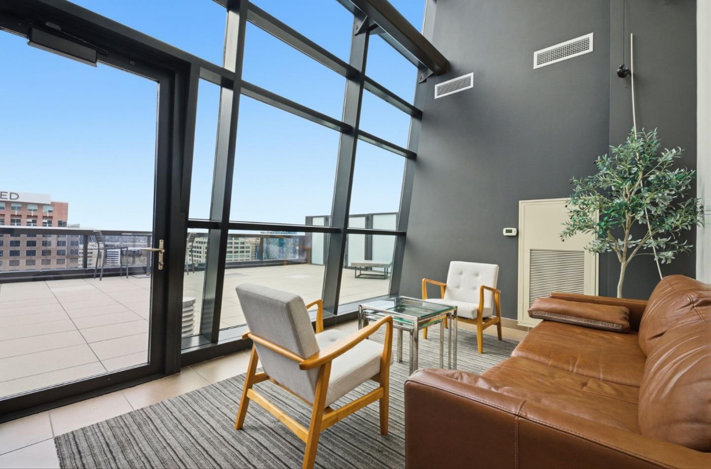 Detail Gallery Image 35 of 36 For 88 E San Fernando St #308,  San Jose,  CA 95113 - 3 Beds | 2/1 Baths